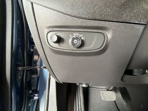 Certified 2024 Chevrolet Equinox LT image 18