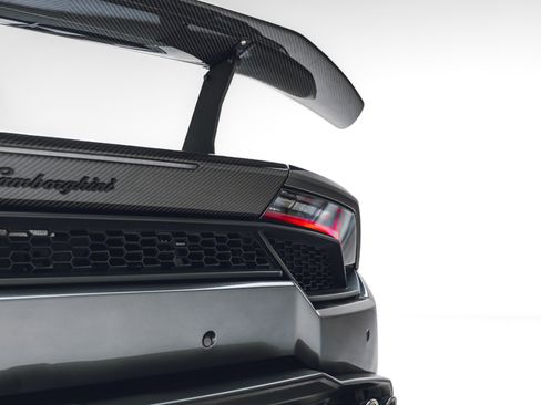 Used 2017 Lamborghini Huracan LP 580-2 RWD image 31