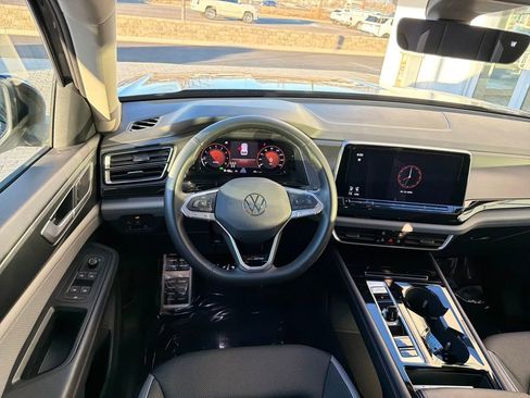Certified 2025 Volkswagen Atlas Peak Edition SE image 16