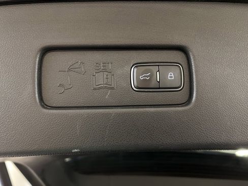 Used 2020 Lincoln Aviator Reserve w/ Elements Package Plus image 37