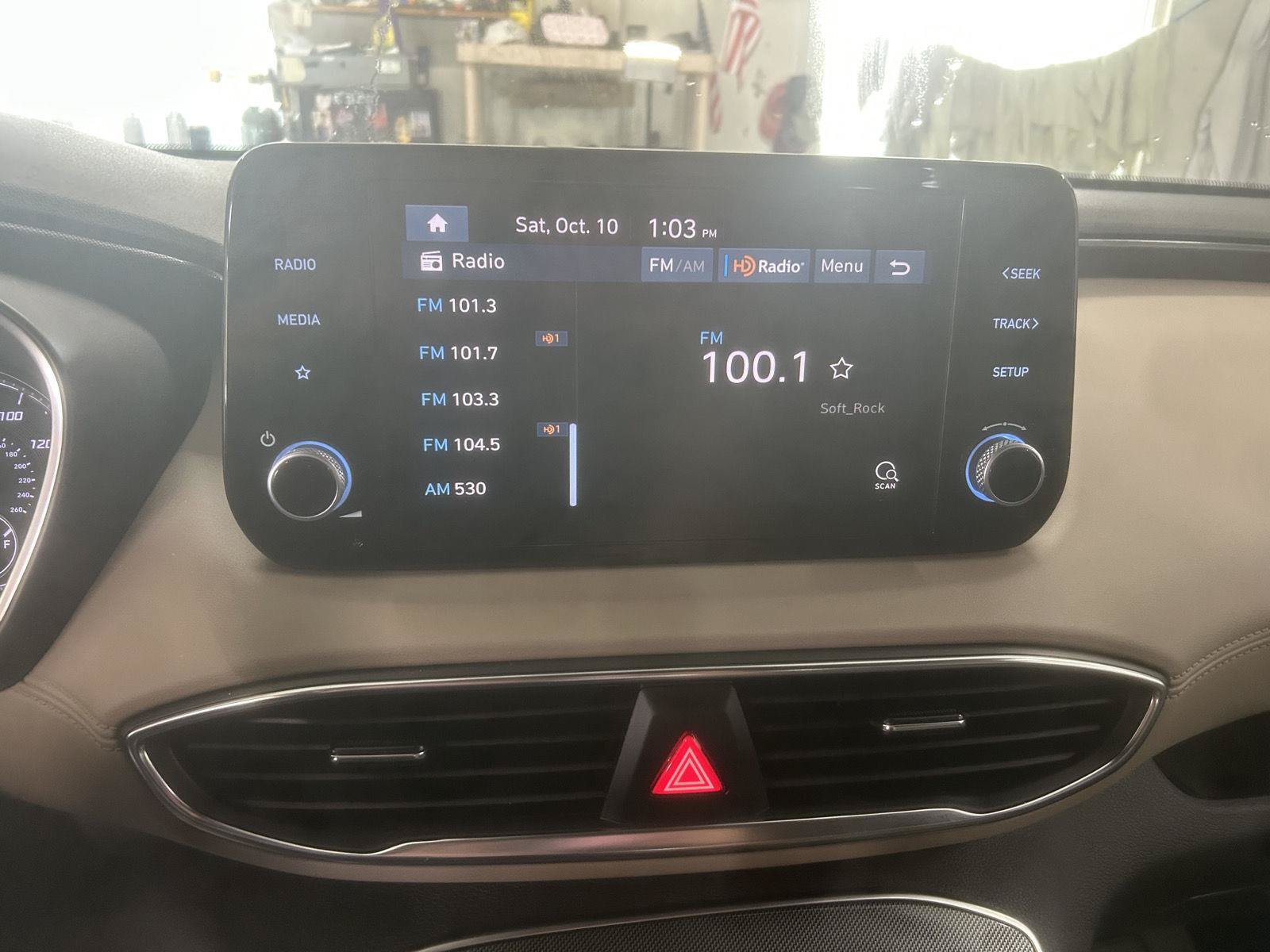 Used 2023 Hyundai Santa Fe SE AWD/4WD image 18