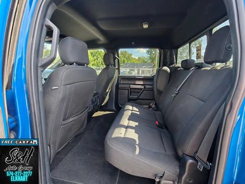 Used 2019 Ford F150 XLT w/ Equipment Group 302A Luxury AWD/4WD image 19