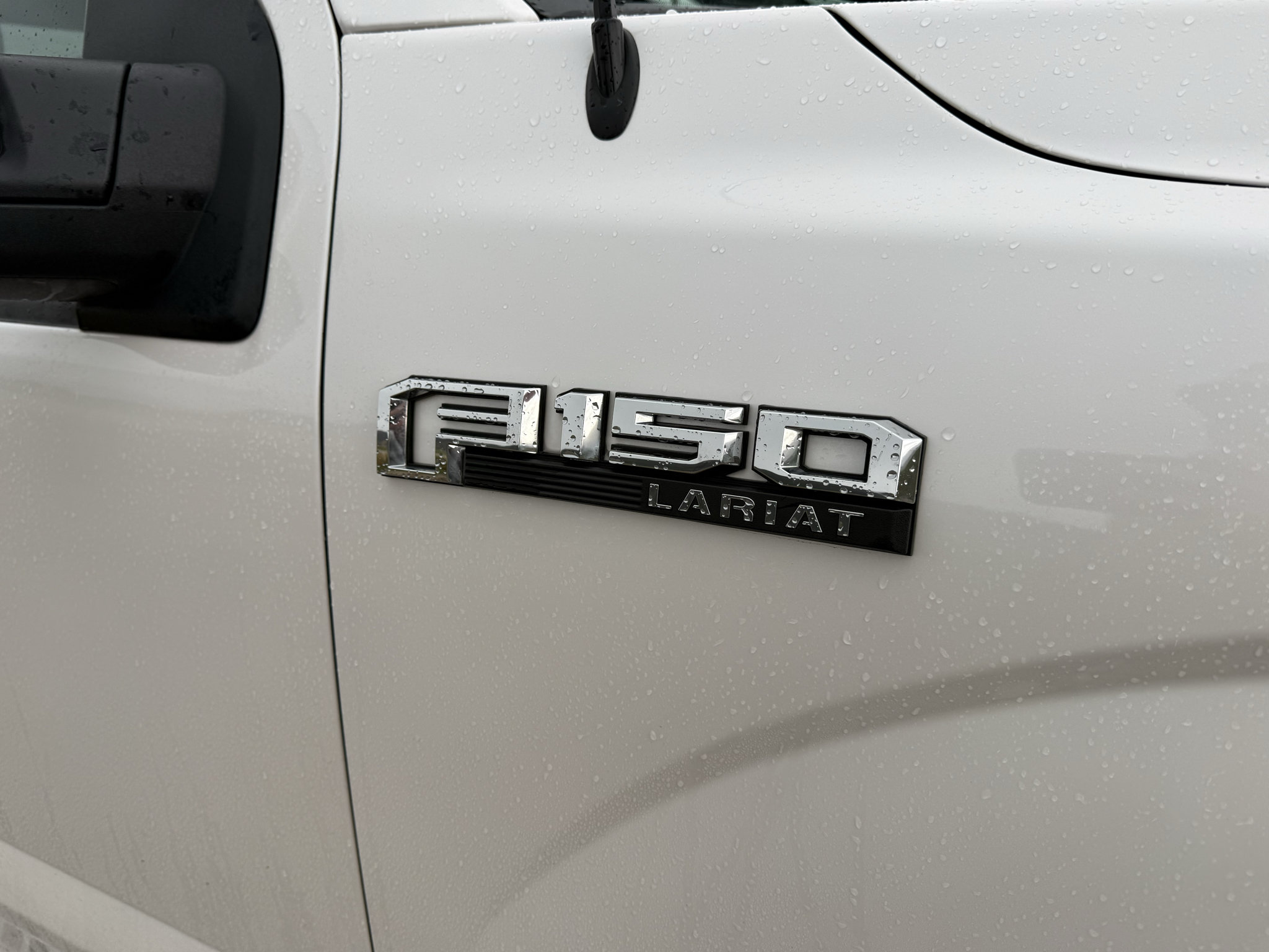Used 2018 Ford F150 Lariat AWD/4WD image 11
