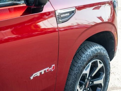 Used 2026 GMC Yukon AT4 w/ AT4 Premium Plus Package AWD/4WD image 61
