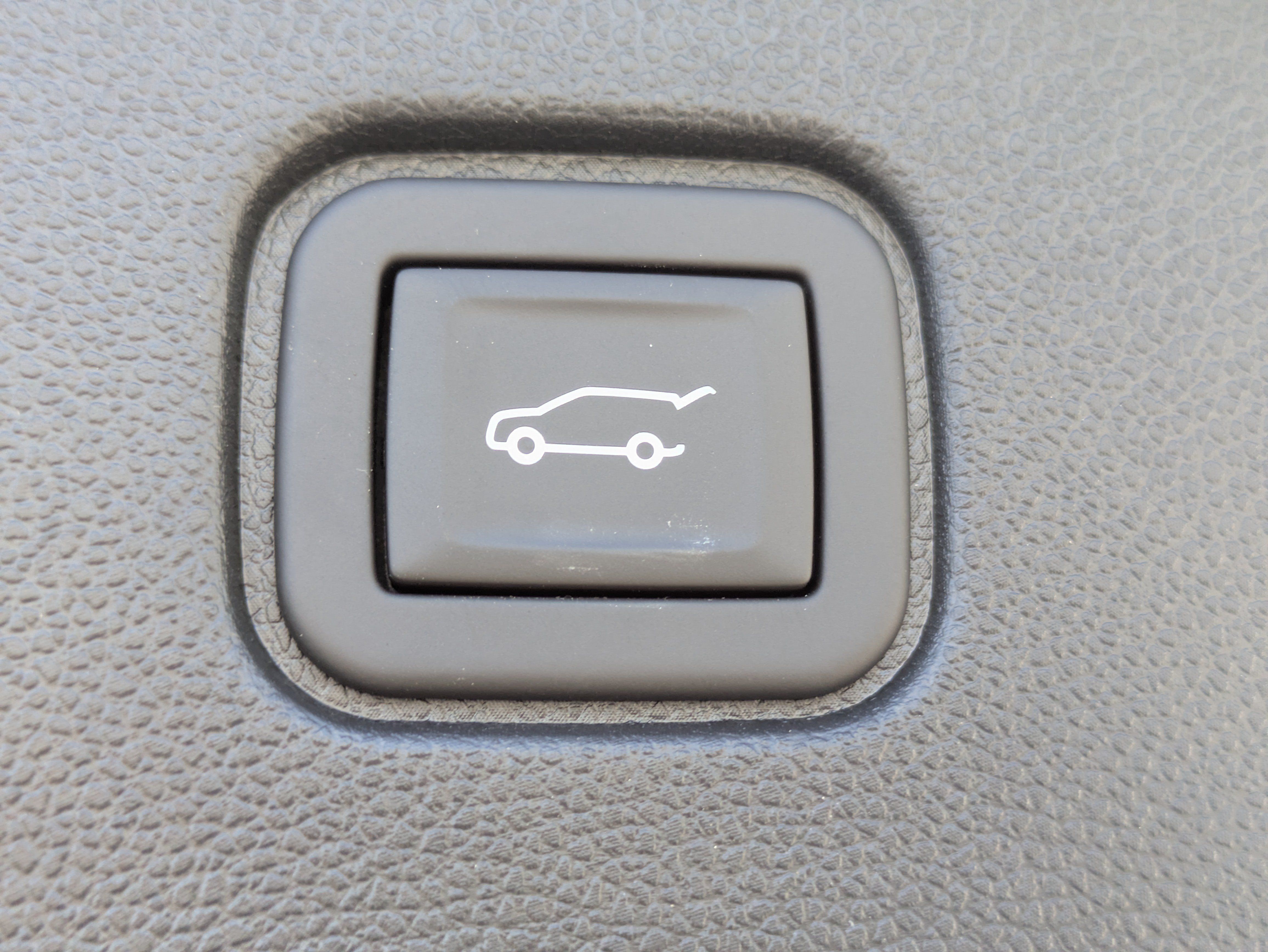 New 2024 Chevrolet Blazer EV RS AWD/4WD image 8