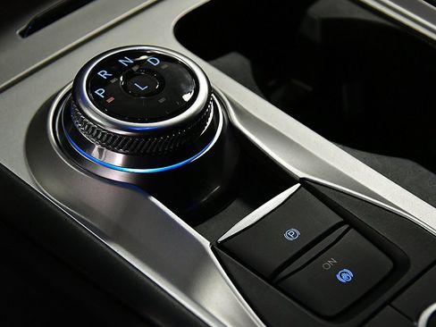 Used 2024 Ford Explorer XLT w/ Class IV Trailer Tow Package image 24