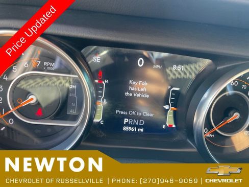 Used 2020 Jeep Gladiator Overland AWD/4WD image 17