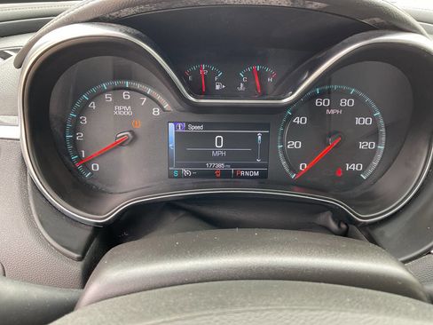 Used 2018 Chevrolet Impala LT image 17