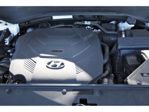 Used 2023 Hyundai Palisade Limited w/ Winter Package image 33