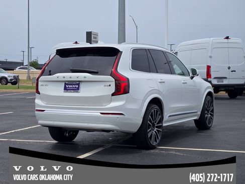 Used 2026 Volvo XC90 B5 Plus w/ Protection Package Premier AWD/4WD image 5