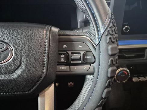 Certified 2026 Toyota Tacoma TRD Sport AWD/4WD image 20