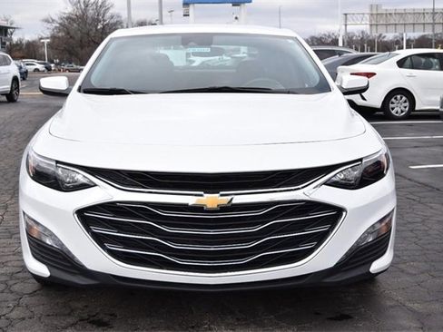 Used 2024 Chevrolet Malibu LT image 4