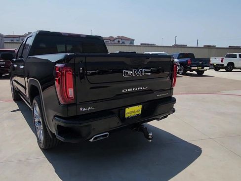 Certified 2025 GMC Sierra 1500 Denali w/ Denali Reserve Package AWD/4WD image 15