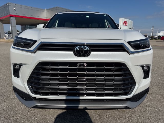 New 2026 Toyota Grand Highlander AWD Hybrid image 10