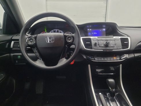 Used 2017 Honda Accord LX image 22