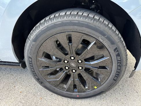 New 2025 Ford Expedition Max Platinum w/ Stealth Appearance Package image 12