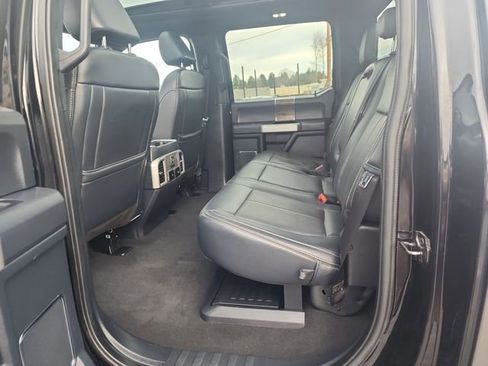 Used 2022 Ford F250 Lariat w/ Black Appearance Package image 29