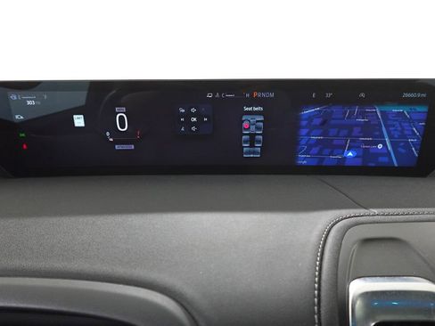 Used 2025 Ford Expedition Max Platinum image 16