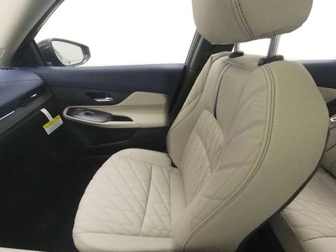 New 2026 Nissan Sentra SL w/ Floor Mat Package FWD image 30