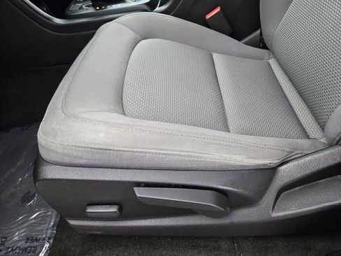 Used 2016 Chevrolet Colorado W/T w/ WT Convenience Package RWD image 22