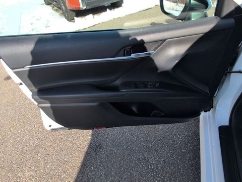 Certified 2023 Toyota Camry LE w/ Convenience Package image 17