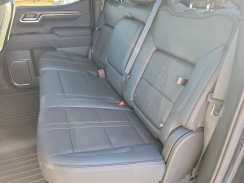 Used 2023 Chevrolet Silverado 1500 High Country w/ Technology Package image 16