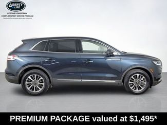 Used 2022 Lincoln Nautilus AWD w/ Premium Package video 2