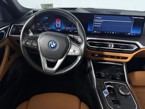 Used 2024 BMW i4 eDrive35 w/ Premium Package RWD image 14