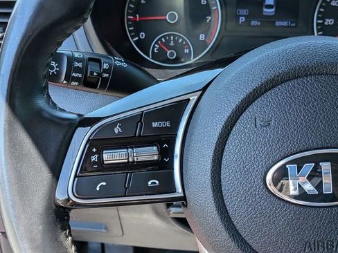 Used 2020 Kia Optima S FWD image 16