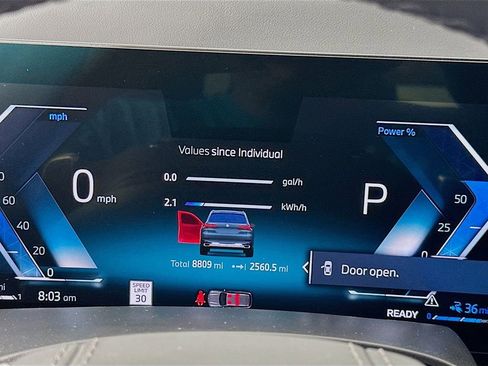 Used 2025 BMW X5 xDrive50e w/ Executive Package image 12