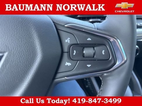 New 2025 Chevrolet TrailBlazer ACTIV w/ Convenience Package FWD image 17