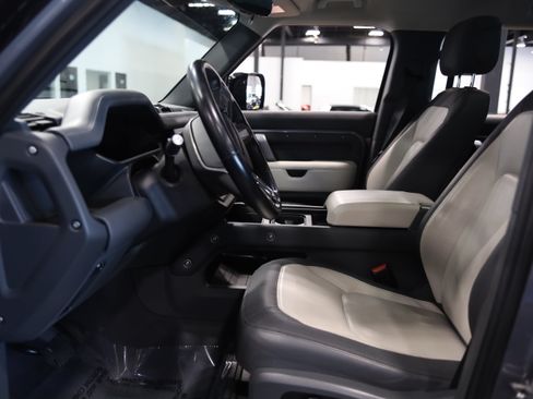 Used 2023 Land Rover Defender 110 X-Dynamic SE AWD/4WD image 16