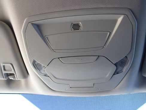 Used 2017 Ford Escape SE image 27