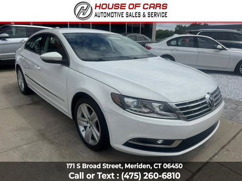 Used 2015 Volkswagen CC Sport image 2