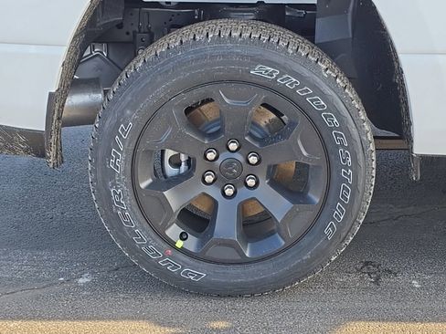 New 2026 RAM 1500 Express AWD/4WD image 51