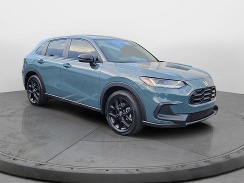 Certified 2025 Honda HR-V Sport image 1