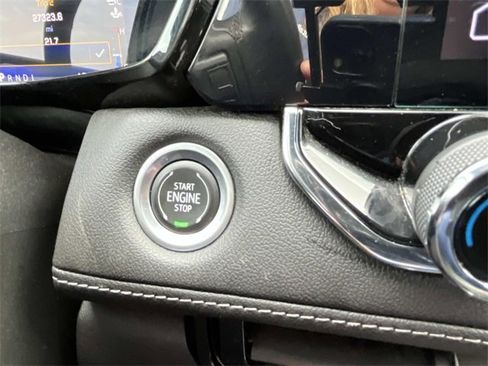 Used 2023 Chevrolet Colorado LT w/ LT Convenience Package II image 35