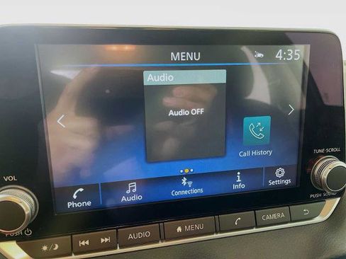 Certified 2025 Nissan Sentra SR w/ SR Premium Package FWD image 13