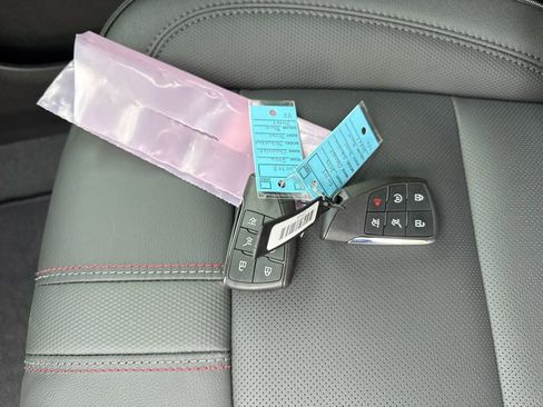 New 2026 Chevrolet Suburban RST w/ RST Capability Package image 43