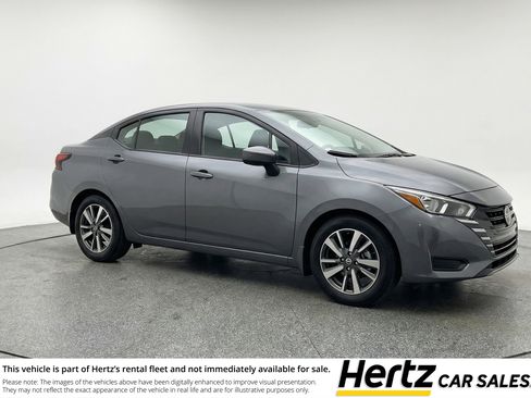 Used 2025 Nissan Versa SV FWD image 1
