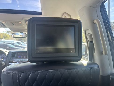 Used 2019 INFINITI QX80 Luxe w/ 22" Wheel Package image 12