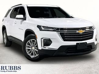 Used 2023 Chevrolet Traverse LT FWD video 1
