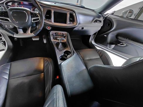 Used 2022 Dodge Challenger SRT Hellcat w/ Plus Package image 17