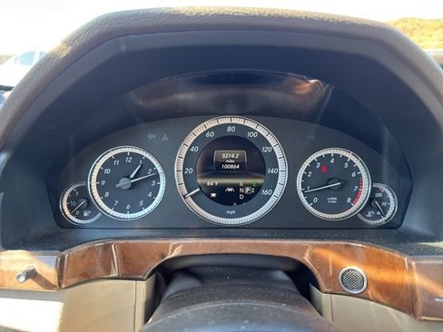 Used 2013 Mercedes-Benz E 350 Sedan image 22