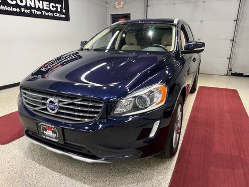 Used 2016 Volvo XC60 T6 Platinum w/ Climate Package AWD/4WD image 5