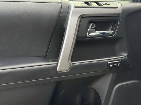 Used 2022 Toyota 4Runner Limited RWD image 26