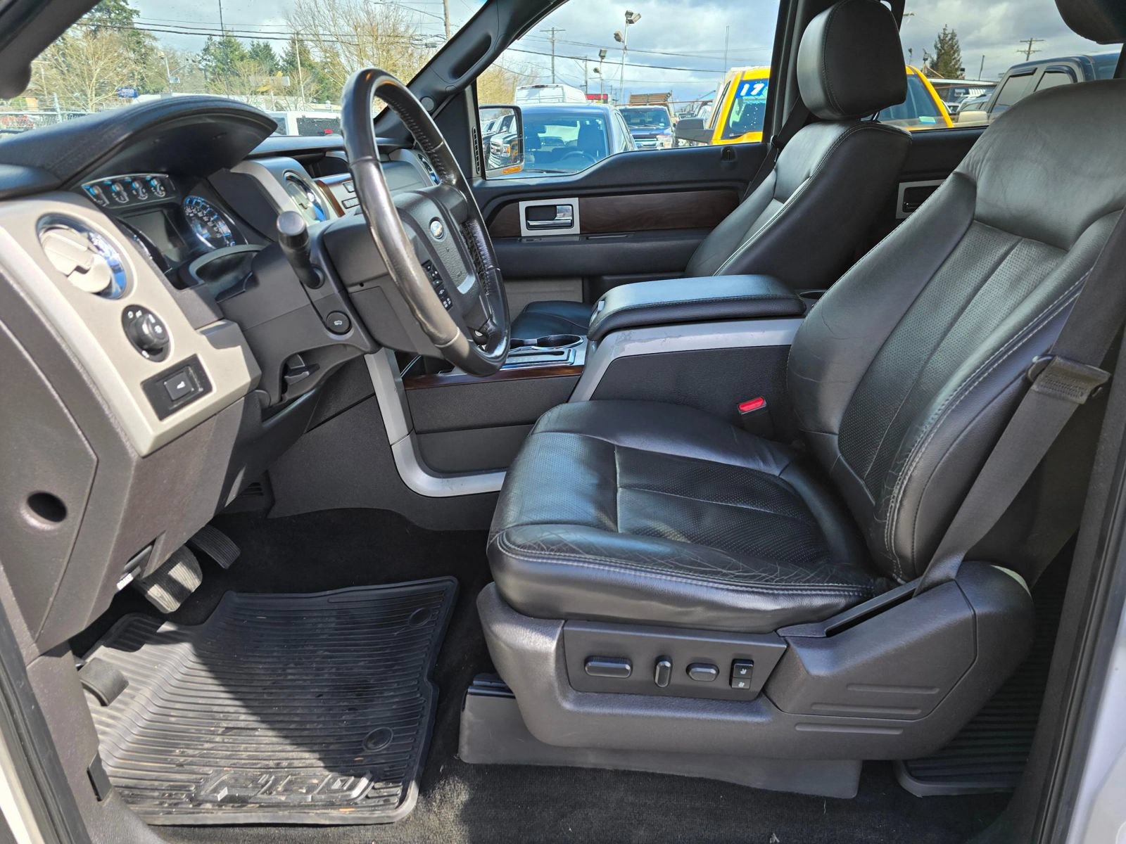 Used 2012 Ford F150 Lariat w/ Max Trailer Tow Pkg AWD/4WD image 22