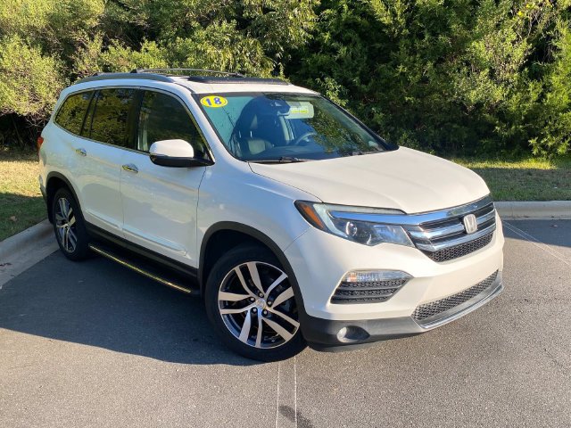 Used 2018 Honda Pilot Elite image 1