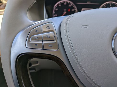 Used 2014 Mercedes-Benz S 550 Sedan image 27