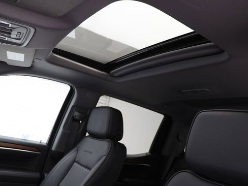 Used 2023 GMC Sierra 1500 Denali w/ Denali Reserve Package image 24